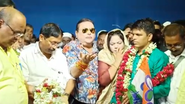 সায়নদীপ মিত্রের প্রতিক্রিয়া সায়নদীপ মিত্রের প্রতিক্রিয়া