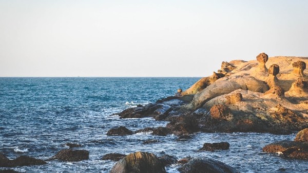 প্রাকৃতিক ওই শিলা তিনটি ধাপে তৈরি প্রাকৃতিক ওই শিলা তিনটি ধাপে তৈরি