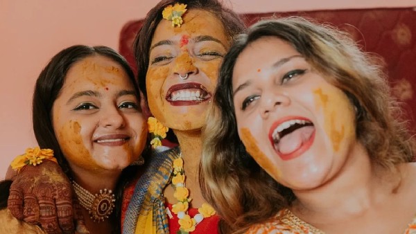 একাকী বিয়ে