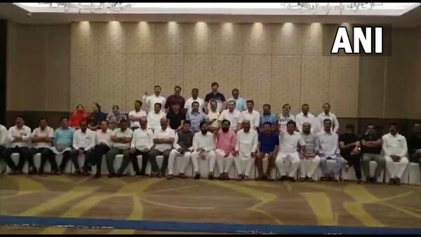 বিদ্রোহীদের তাড়াহুড়ো নেই