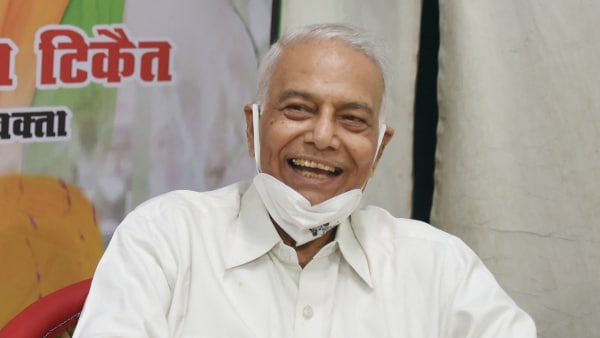 কারা ছিলেন যশবন্তের পাশে