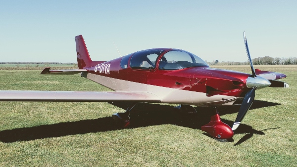 লকডাউনে তৈরি করে ফেলেন বিমান 