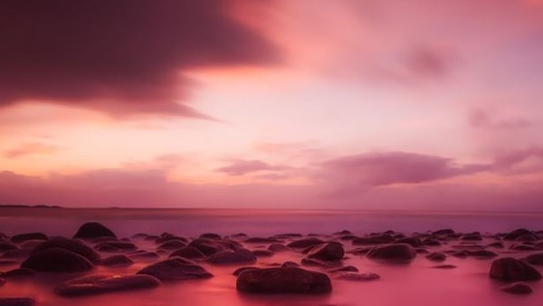 গোধূলি বেলার মতো সূর্য প্রতীয়মান 