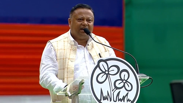 অনীত মার্গদর্শকের মর্যাদা দিলেন মমতাকে