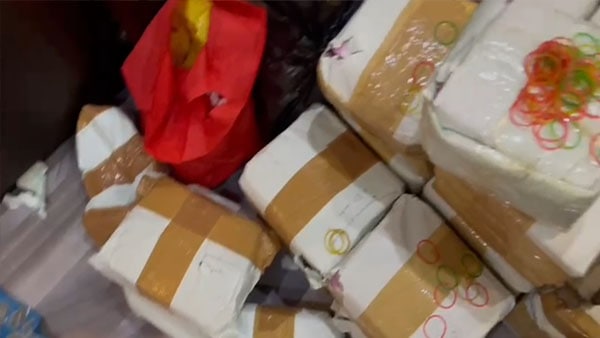 টাকা রাখা ছিল শৌচাগারে