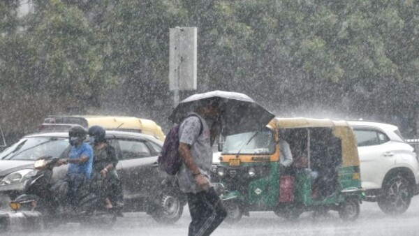 কেটে গিয়েছে আড়াই মাস, পর্যাপ্ত বর্ষা হয়নি 