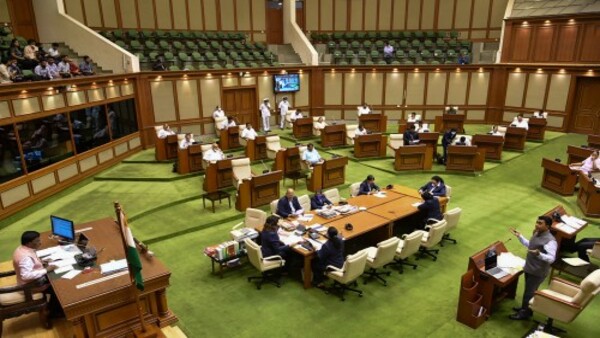 ৮ বিধায়ককে চাই বিজেপির ৮ বিধায়ককে চাই বিজেপির