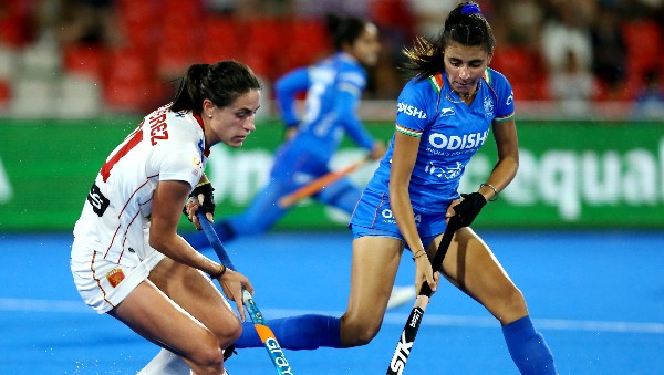 ১৬ বছরের খরা কাটল