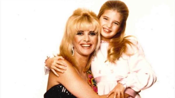 কে ইভানা ট্রাম্প কে ইভানা ট্রাম্প