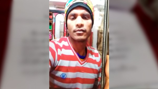 হাফিজুল মোল্লা একাধিক ছবি তুলেছিল