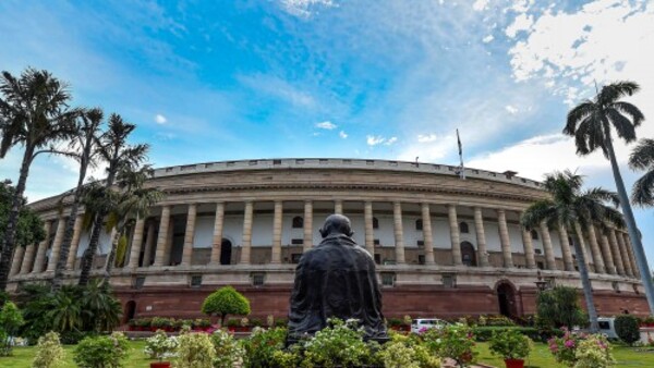 বিরোধীদের প্রতিবাদ বিরোধীদের প্রতিবাদ