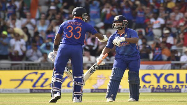 কপিলের সঙ্গে তুলনা কপিলের সঙ্গে তুলনা