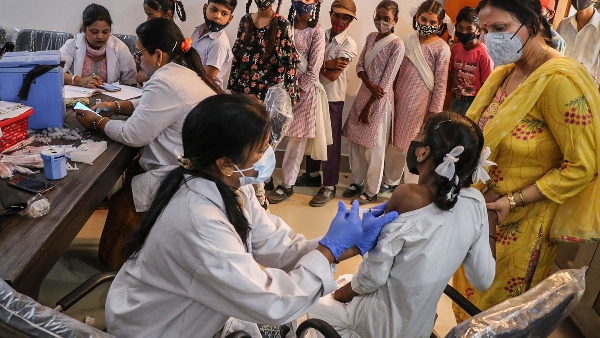 এই মুহূর্তে টার্গেট ১২-১৮ বছর বয়সীরা