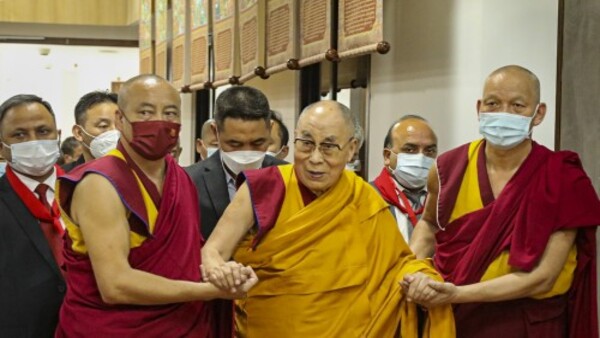 চিনের নিশানায় আমেরিকাও চিনের নিশানায় আমেরিকাও