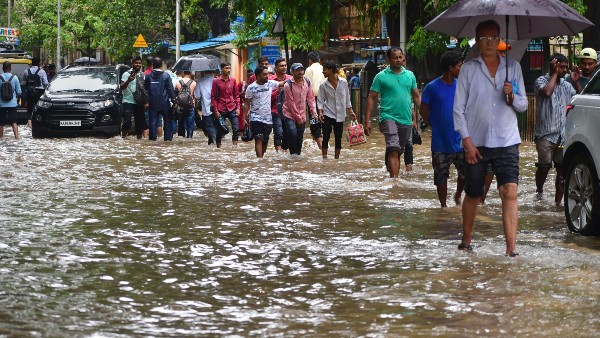 মুম্বইয়ে আরও বৃষ্টির সম্ভাবনা মুম্বইয়ে আরও বৃষ্টির সম্ভাবনা
