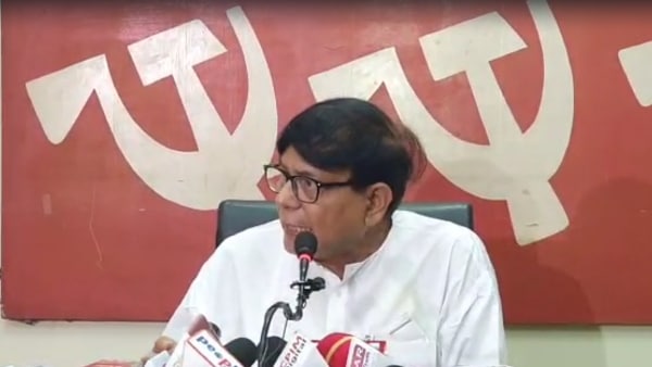 দুর্নীতি কি বন্ধ করতে পারবেন মুখ্যমন্ত্রী? দুর্নীতি কি বন্ধ করতে পারবেন মুখ্যমন্ত্রী?