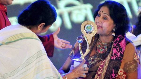 খুব কষ্টে দিন কাটত অভিনেত্রীর খুব কষ্টে দিন কাটত অভিনেত্রীর