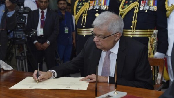 সাত দশকের মধ্যে সব থেকে খারাপ অর্থনৈতিক সংকট সাত দশকের মধ্যে সব থেকে খারাপ অর্থনৈতিক সংকট