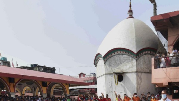 পশ্চিমবঙ্গের তারাপীঠের কালী মন্দির পশ্চিমবঙ্গের তারাপীঠের কালী মন্দির