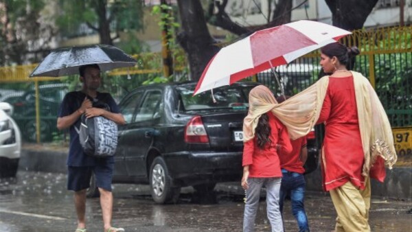 কলকাতায় আংশিক মেঘলা আকাশ কলকাতায় আংশিক মেঘলা আকাশ