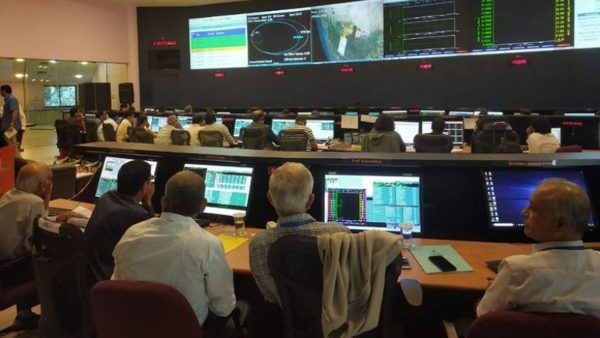 আবেগের সাক্ষী আজাদি স্যাট উপগ্রহ আবেগের সাক্ষী আজাদি স্যাট উপগ্রহ