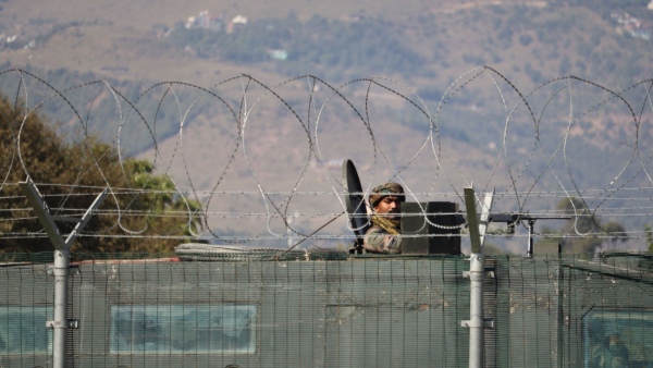 সীমান্তের ওপার থেকে হামলা