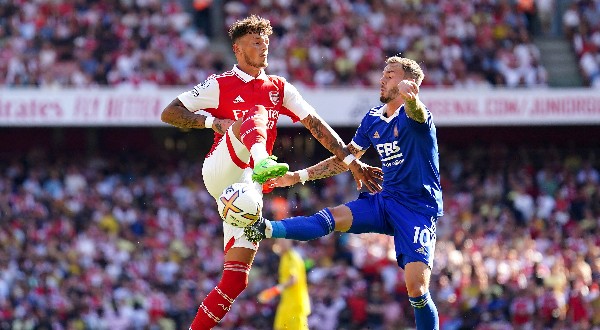 প্রিমিয়ার লিগে জয় আর্সেনাল, টটেনেহ্যামের: