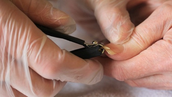 ধার্মিক কারণ কী