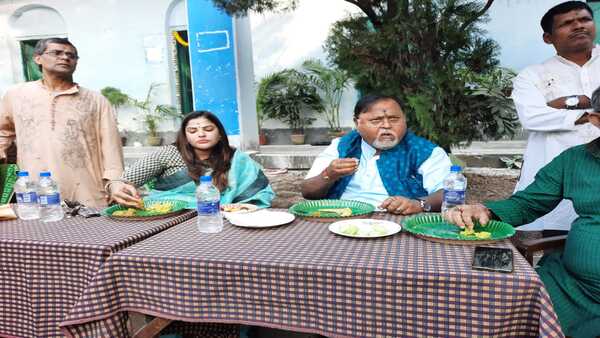 আগেও ঘনিষ্ঠ যোগাযোগের দাবি ইডির আগেও ঘনিষ্ঠ যোগাযোগের দাবি ইডির