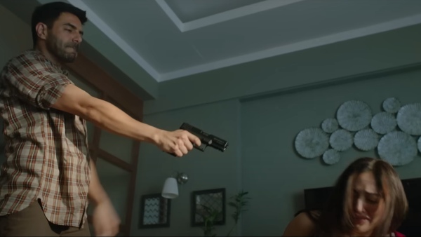 কারা কারা অভিনয় করেছেন