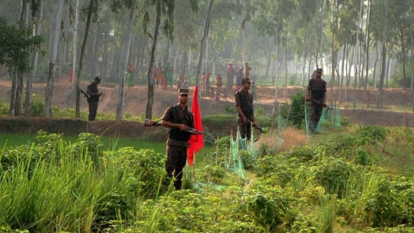তৃণমূলের নিশানায় বিএসএফ
