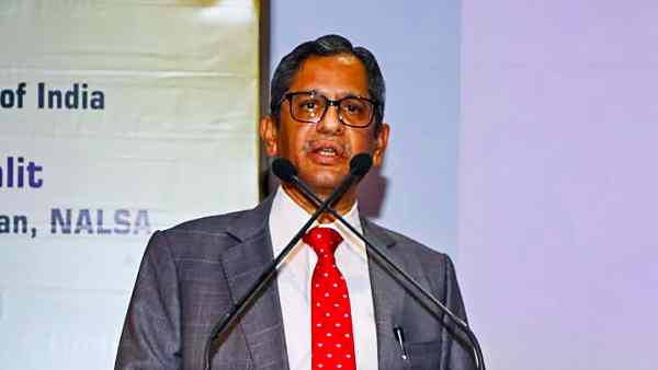 করোনা মহামারীর জেরে মুলতুবি মামলার সংখ্যা বেড়েছে