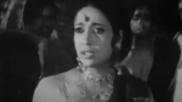  দেবী চৌধুরানী