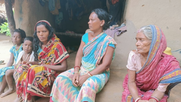 প্রশাসনের তরফে অনাহারে মৃত্যুর অভিযোগ অস্বীকার প্রশাসনের তরফে অনাহারে মৃত্যুর অভিযোগ অস্বীকার