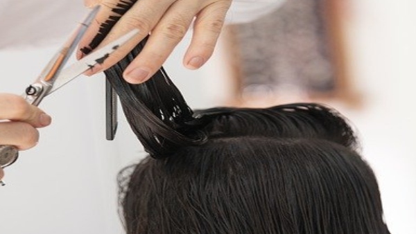 প্রাচীন নিয়ম চালু রয়েছে বেশ কয়েকটি দেশে