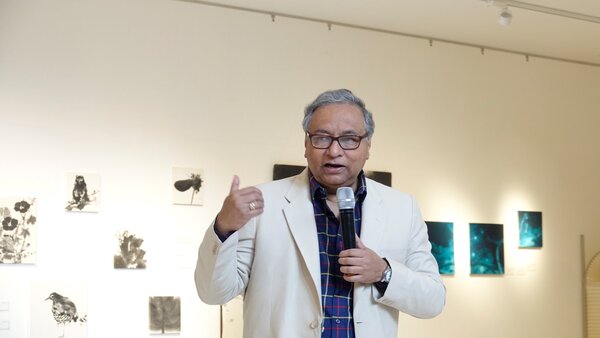 অস্বস্তি নিয়ে তৃণমূলে