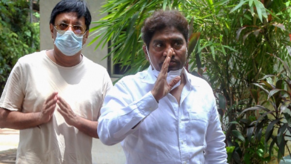  জনি লিভার