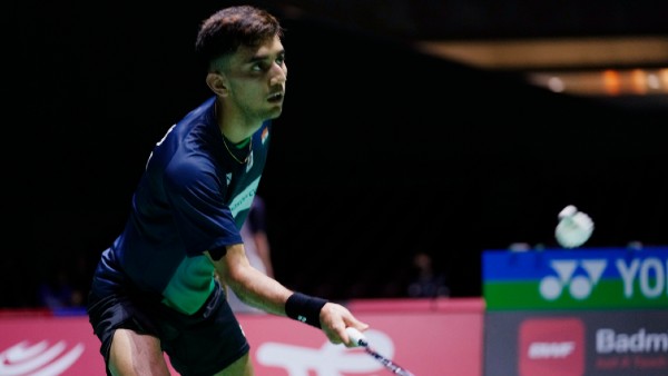 শেষ ষোলোয় পৌঁছিয়েছে লক্ষ্য সেন: শেষ ষোলোয় পৌঁছিয়েছে লক্ষ্য সেন: