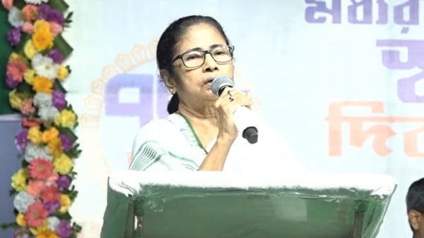 কেন কেষ্টকে গ্রেফতার? কেন কেষ্টকে গ্রেফতার?