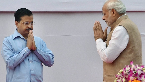 মোদীর প্রতিদ্বন্দ্বী হয়ে উঠছেন কেজরিওয়াল মোদীর প্রতিদ্বন্দ্বী হয়ে উঠছেন কেজরিওয়াল