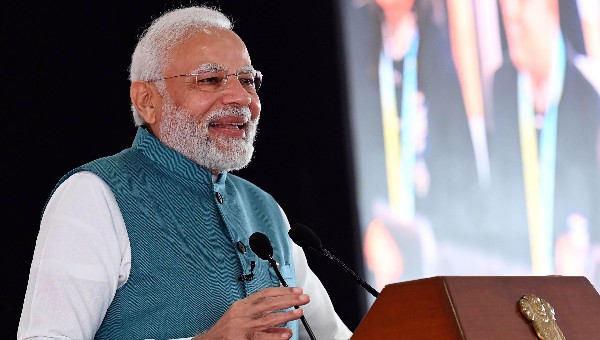 ক্রীড়াবিদদের সাফল্যকেকুর্নিশমোদীর: