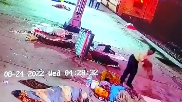 দুই জেলায় জারি তল্লাশি অভিযান দুই জেলায় জারি তল্লাশি অভিযান