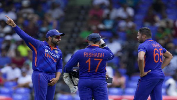 ওয়েস্ট ইন্ডিজ ১৬৪, আবেশ ছন্দহীন