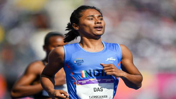 ২০০ মিটারে সেমিতে হিমা ২০০ মিটারে সেমিতে হিমা