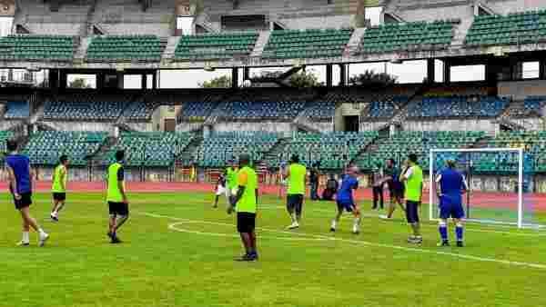 অভিনব উদ্যোগ অভিনব উদ্যোগ