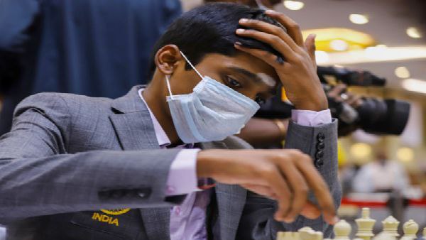 জোড়া পদকে মানরক্ষা জোড়া পদকে মানরক্ষা