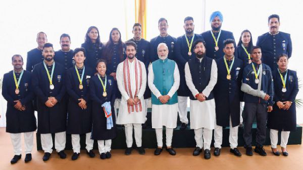 সাফল্যের সরণিতে সাফল্যের সরণিতে