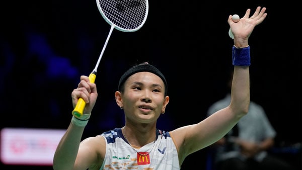 ব্যস্ত সময়সূচীর মধ্যে তিনি ঠিক কীভাবে এই কীর্তি গড়লেন? ব্যস্ত সময়সূচীর মধ্যে তিনি ঠিক কীভাবে এই কীর্তি গড়লেন?