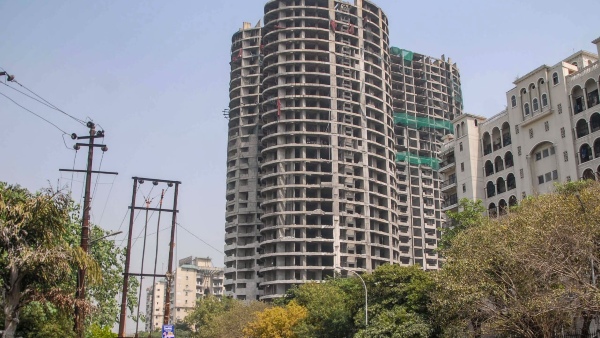  ২০০০-র মাঝমাঝি চালু হয় আবাসন প্রকল্প