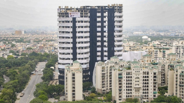  সুপ্রিম কোর্টে দাবি, পাল্টা দাবি